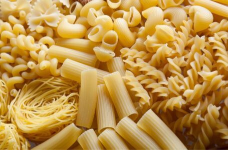 World Pasta Day: il 25 ottobre si celebra uno dei simboli cardine della dieta mediterranea.