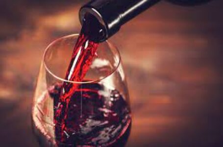 Vino. Proroga misura investimenti e proroga graduatoria RRV