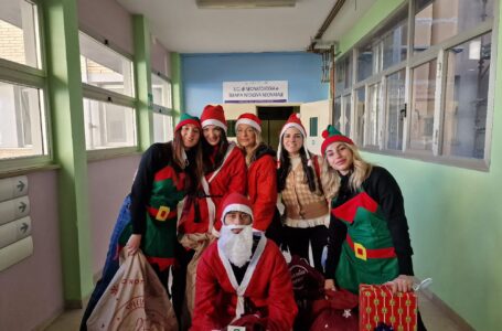 Anga Foggia: Natale in corsia, donati giocattoli ai bimbi del reparto di Pediatria del Policlinico Riuniti